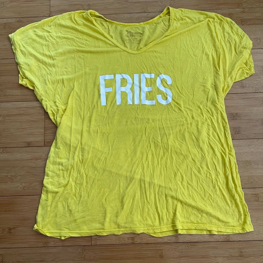 S Show Me Your MuMu Fries Tee
